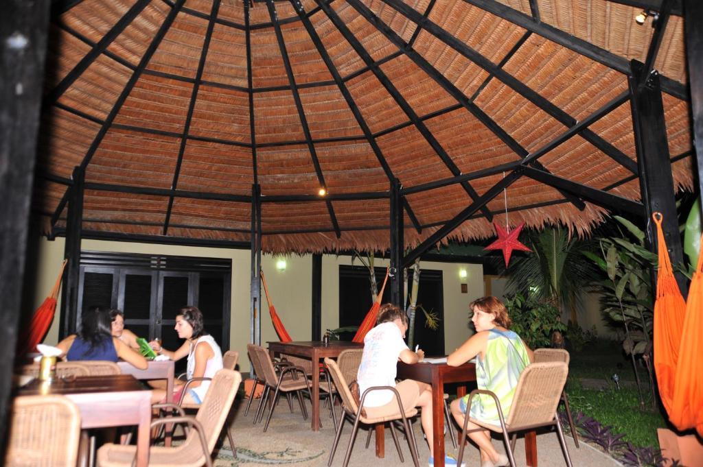 Hotel Amazon Bed And Breakfast เลติเซีย ภายนอก รูปภาพ