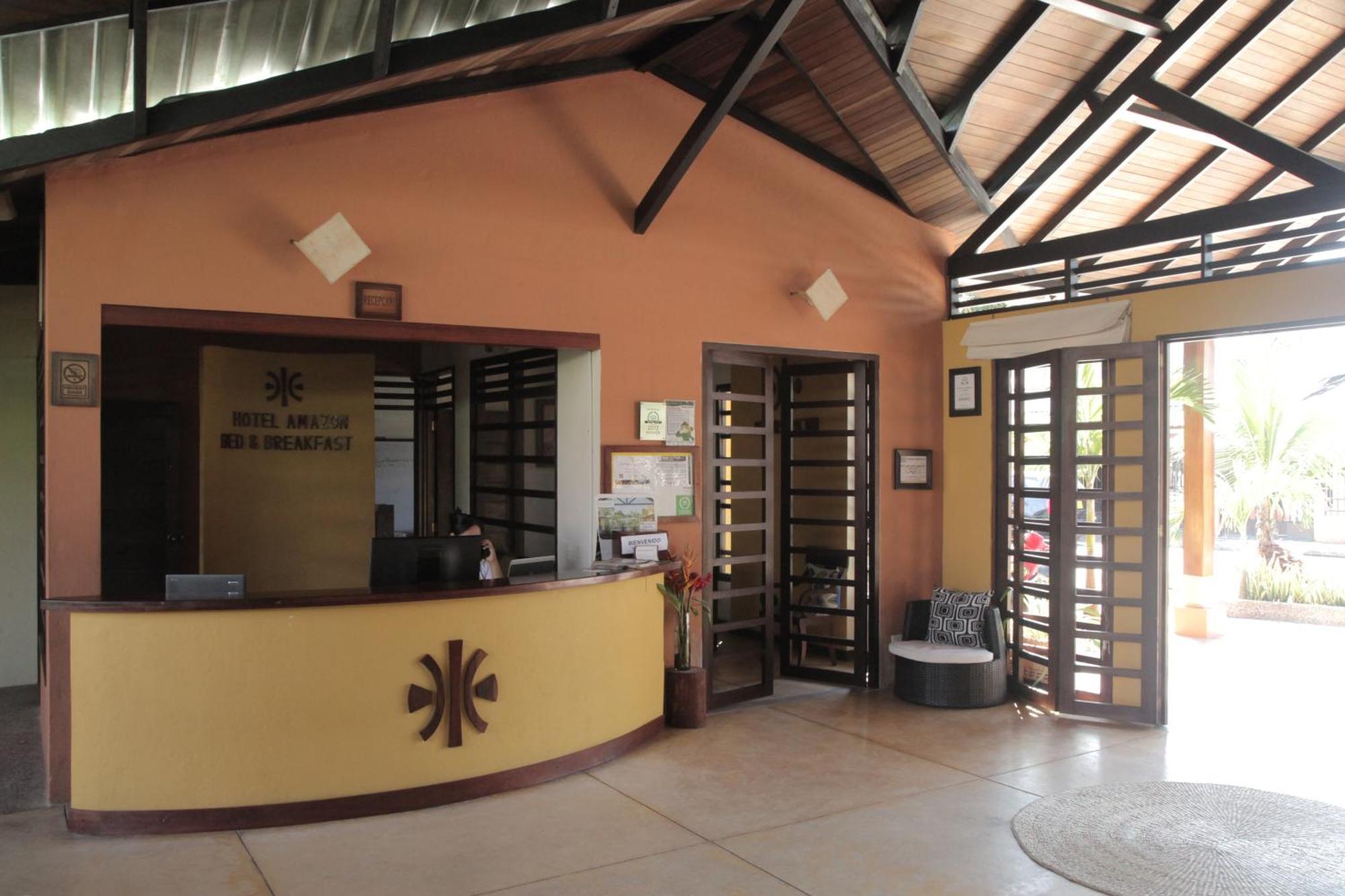 Hotel Amazon Bed And Breakfast เลติเซีย ภายนอก รูปภาพ