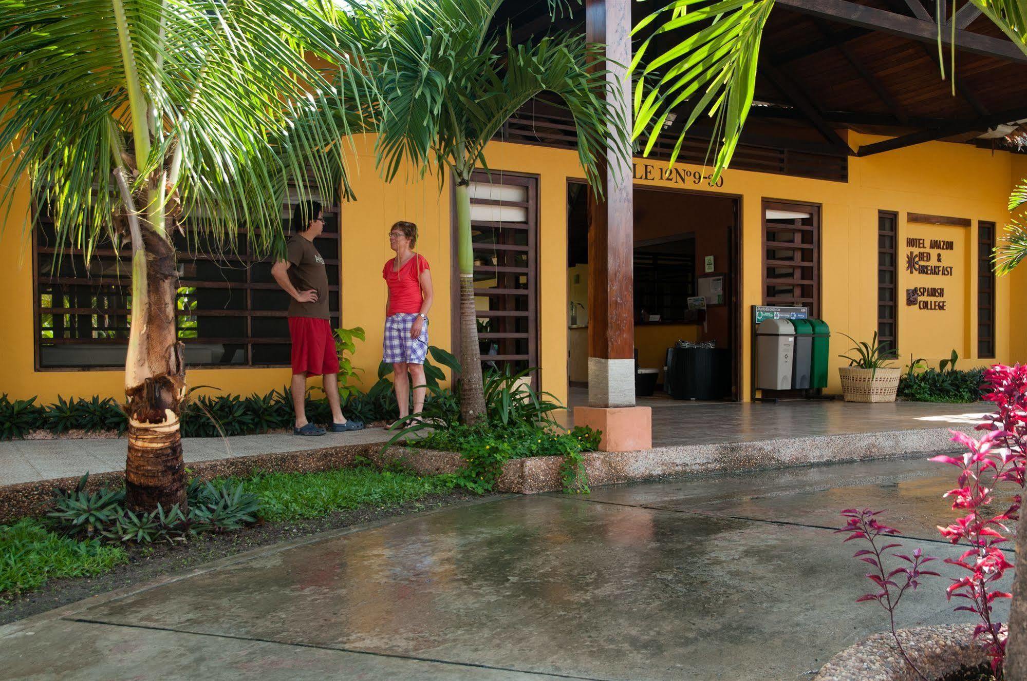 Hotel Amazon Bed And Breakfast เลติเซีย ภายนอก รูปภาพ